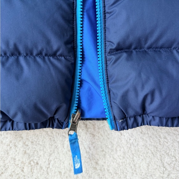 The North Face Toddler Boys Reversible Hooded Puffer Jacket - Picture 6 of 14